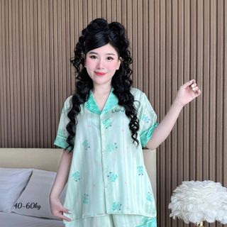 Đồ mặc nhà ngắn