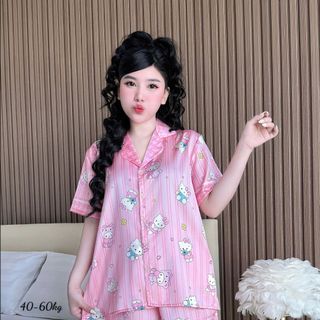 Đồ mặc nhà ngắn