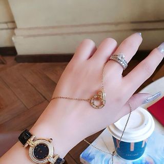 SET ĐỒNG HỒ NỮ SIÊU CẤP CATIOR DÂY DA MẶT MINI VIỀN ĐÁ VÀNG TẶNG KÈM DÂY CHUYỀN
