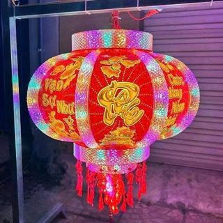 LỒNG ĐÈN LED ĐIỆN XOAY 360 4 TẦNG 88100