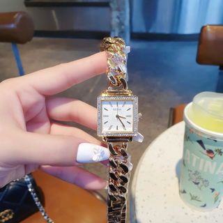 SĂN SALE ĐỒNG HỒ NỮ THỜI TRANG GUECC DÂY XÍCH MẶT VUÔNG VIỀN HỘT