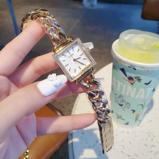 SĂN SALE ĐỒNG HỒ NỮ THỜI TRANG GUECC DÂY XÍCH MẶT VUÔNG VIỀN HỘT