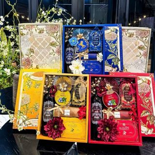 HỘP QUÀ LẮP RÁP ĐẠI ĐÓA LỘNG ÉP KIM (39x31x11)cm ($)