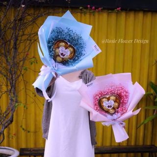 Bó hoa Khô + Hộp socola Mix Trái Tim