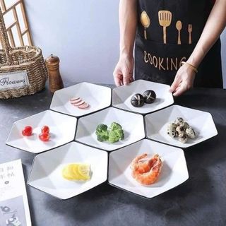 ĐĨA SỨ LỤC GIÁC SỌC VIỀN ĐEN SIZE 8 - 20CM (T50)