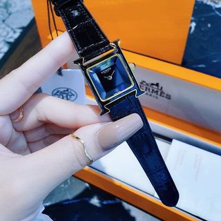 ĐỒNG HỒ NỮ CAO CẤP HERME DÂY DA FULL ĐEN NIỀNG VÀNG MẶT KÍNH KIM CƯƠNG