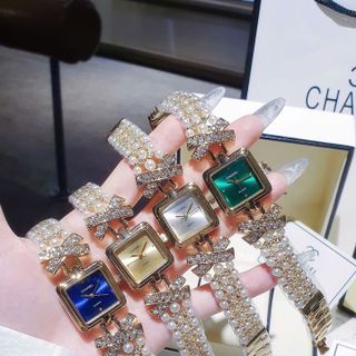SĂN SALE ĐỒNG HỒ NỮ THỜI TRANG CHANEU MẶT VUÔNG DÂY XI VÀNG KẾT NGỌC TRAI