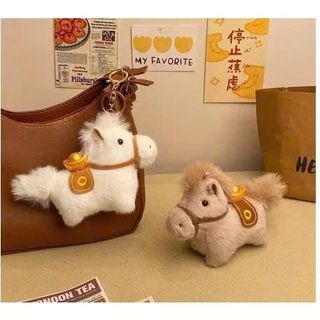 MÓC TREO NGỰA CÕNG THỎI VÀNG, KHOÁ VÀNG ($)