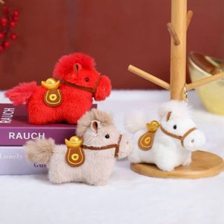 MÓC TREO NGỰA CÕNG THỎI VÀNG, KHOÁ VÀNG ($)