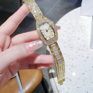 SĂN SALE NỮ THỜI TRANG DAVÊNA MẶT BẦU ĐÍNH ĐÁ VÀNG