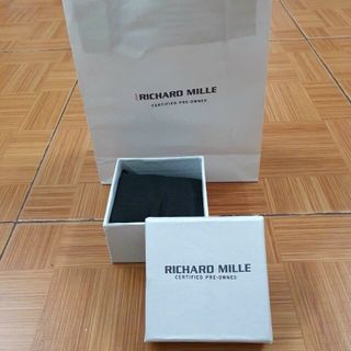 HỘP IN TÊN HÃNG GIẤY CỨNG VÀ TÚI