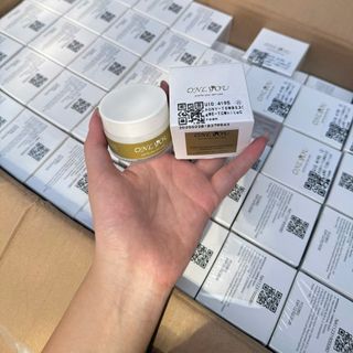 THANH LÝ LÔ 300  kem dưỡng  Lọ 30g  Date 2028