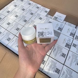 THANH LÝ LÔ 300  kem dưỡng  Lọ 30g  Date 2028