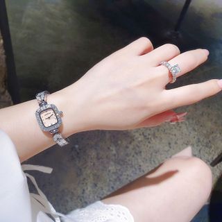 ĐỒNG HỒ NỮ CHÍNH HÃNG COMLOVEI  DÂY PHA LÊ MẶT VUÔNG FULLBOX