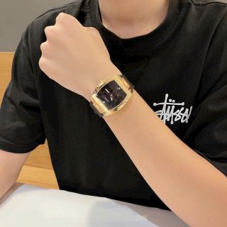 ĐỒNG HỒ NAM CAO CẤP GUECC DÂY DA ĐEN MẶT TRƠN NIỀNG THÉP VÀNG FULLBOX