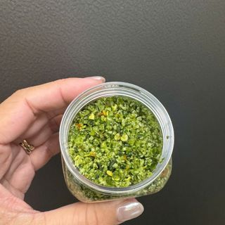 MUỐI LÁ É - ĐẶC SẢN MIỀN TRUNG - HƯƠNG VỊ MIỀN NAM, cay mặn - HỦ 150GR