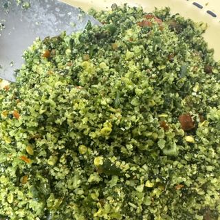 MUỐI LÁ É - ĐẶC SẢN MIỀN TRUNG - HƯƠNG VỊ MIỀN NAM, cay mặn - HỦ 150GR