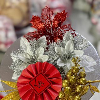 SET THÁP TRANG TRÍ CHI TIẾT (3 hoa, 1 sung, 1 quạt, 1 nhành, 1 mâm)