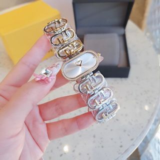 SĂN SALE ĐỒNG HỒ NỮ CAO CẤP PENDI MẶT CHỮ NHẬT NGANG DÂY LẮC LOGO VIỀN HỘT