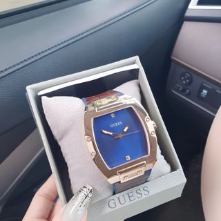 ĐỒNG HỒ NAM CAO CẤP GUECC DÂY DA NÂU MẶT TRƠN NIỀNG THÉP VÀNG FULLBOX