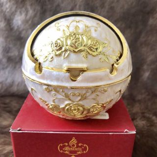 Gạt Tàn Mạ Vàng (THÙNG 80C)