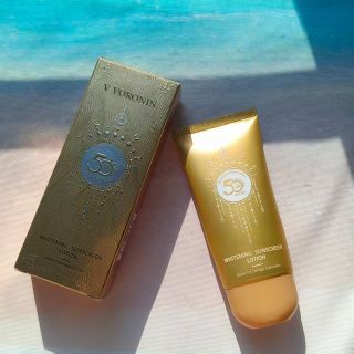 Kem Chống Nắng V Voronin SPF50+ Whitening Sunscreen Lotion 50g – Bảo Vệ Da & Làm Sáng Da