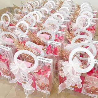 túi quà nhựa trong quai da from sang trọng. Túi trang trí quà tết ( Hàng Giá Tận Xưởng )