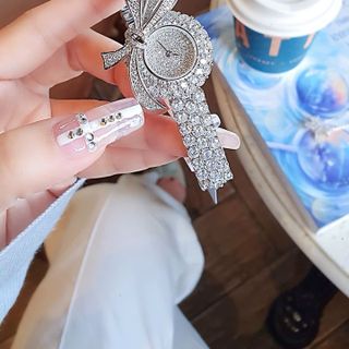 SET ĐỒNG HỒ NỮ CHÍNH HÃNG FUNMEI F2160 kèm dây chuyền mặt nơ FULL ĐÁ FULLBOX TEM