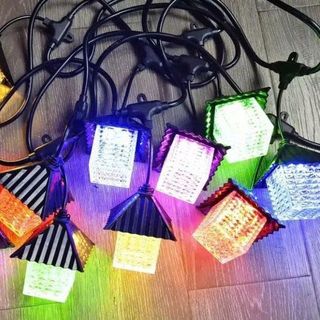 DÂY ĐÈN LED ĐỦ MÀU CHỐNG NƯỚC HÌNH NGÔI NHÀ DÀI 5M - 10 BÓNG