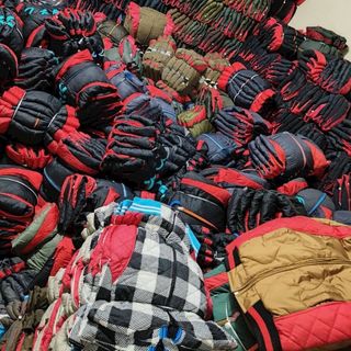 Áo khoác trẻ e bé trai