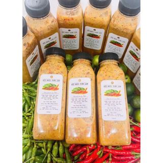 SỐT CHẤM MUỐI TIÊU LỐP SIÊU NGON - chai 330ml (485gr)