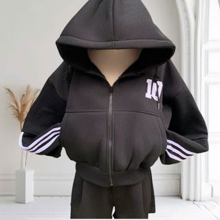 Áo Khoác Thun Nỉ Nữ Số 18 - Phong Cách Năng Động và Thoải Mái