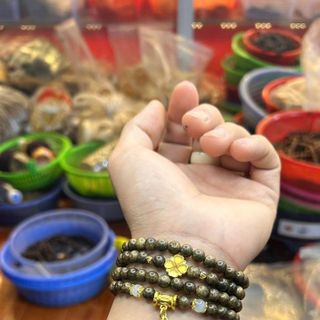 Vòng trầm hương giá sỉ