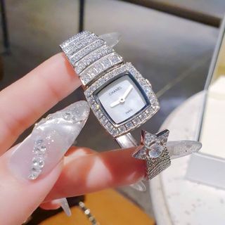 ĐỒNG HỒ NỮ SIÊU CẤP CHANEU VÒNG KIỀNG BẠC ĐÍNH ĐÁ ĐUÔI SAO FULLBOX HÃNG
