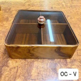 Hộp Mứt Vuông 4 Ngăn Gỗ GH-V (THÙNG 4C)