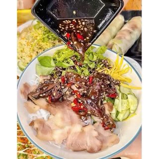 Mắm mực Bình Định pha sẵn chai 330ml- Đặc sản Bình Định (Có con mực)