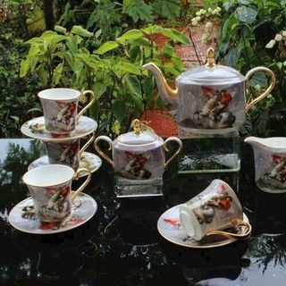 Bộ Ấm Chén Cô Gái Dáng Lùn Cao Cấp CC ( THÙNG 4B )