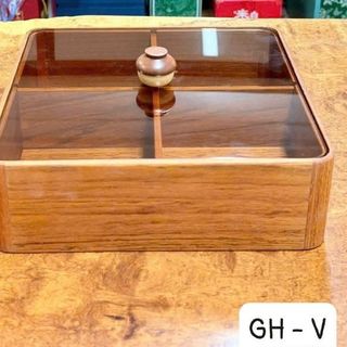 Hộp Mứt Vuông 4 Ngăn Gỗ GH-V (THÙNG 4C)