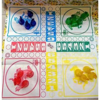 CỜ CÁ NGỰA BÀN GIẤY KÈM XÍ NGẦU