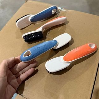 Bàn chải vệ sinh giày CLEBU (37g)