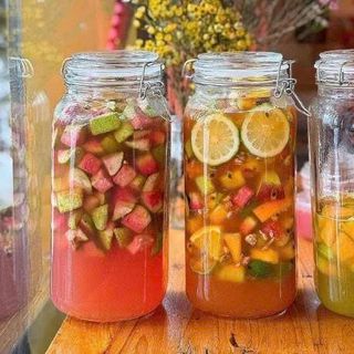 HỦ THUỶ TINH NẮP GÀI KHOÁ DELI 3000ML