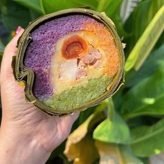 Bánh Tét 3 Màu Trứng Muối siêu ngon - đòn 700gr