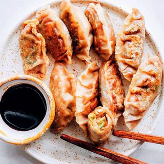 [ SHIP HOẢ TỐC HCM 2H ] Bánh Xếp Mandu Bibigo Cj Hàn Quốc  Nhiều Vị