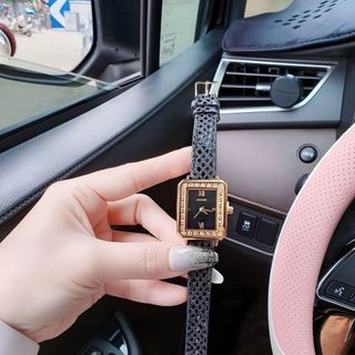 SĂN SALE SỐ LƯỢNG LỚN ĐỒNG HỒ NỮ THỜI TRANG GUECC DÂY DA ĐEN MẶT VUÔNG