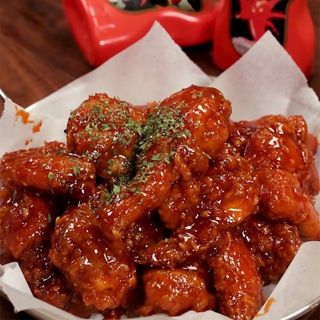 Xốt Gà Rán Hàn Quốc Bibigo Dạng Túi 3kg Tháng 8/2026