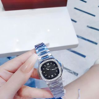 ĐỒNG HỒ NỮ CAO CẤP FATEK MẶT VUÔNG DÂY THÉP MẠ PVD VIỀN HỘT