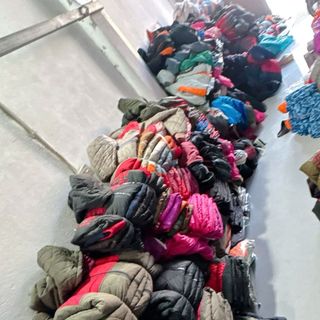 Áo phao từ thiện cấp 2