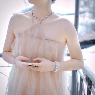 Đồng hồ Swarovs 𝐂𝐮𝐫𝐢𝐨𝐬𝐚