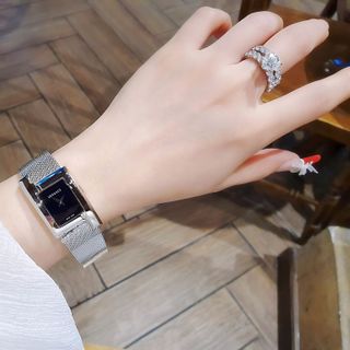 ĐỒNG HỒ NỮ CAO CẤP VERSEC DÂY LƯỚI MẶT CHỮ NHẬT NIỀNG THÉP