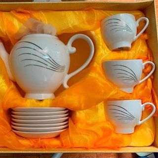 Bộ ấm chén hàn quốc tròn rẻ (THÙNG 12B)